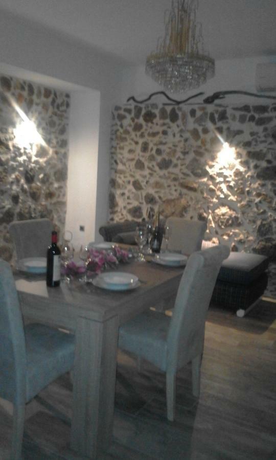 Villa Olga Agalianos Buitenkant foto
